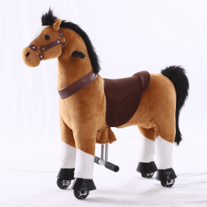 Kijana cavalgando cavalo de brinquedo marrom pequeno Kijana carros infantis Carro elétrico infantil